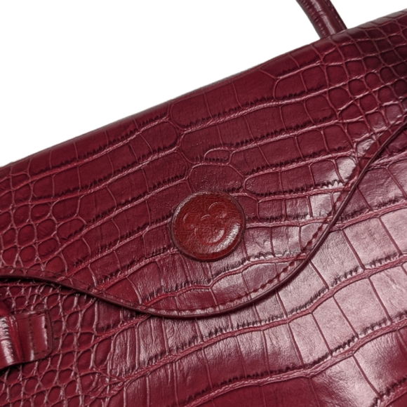 Disney Red Croc Embossed Shoulder Bag with ID Wallet ❤️ - Picture 7 of 13